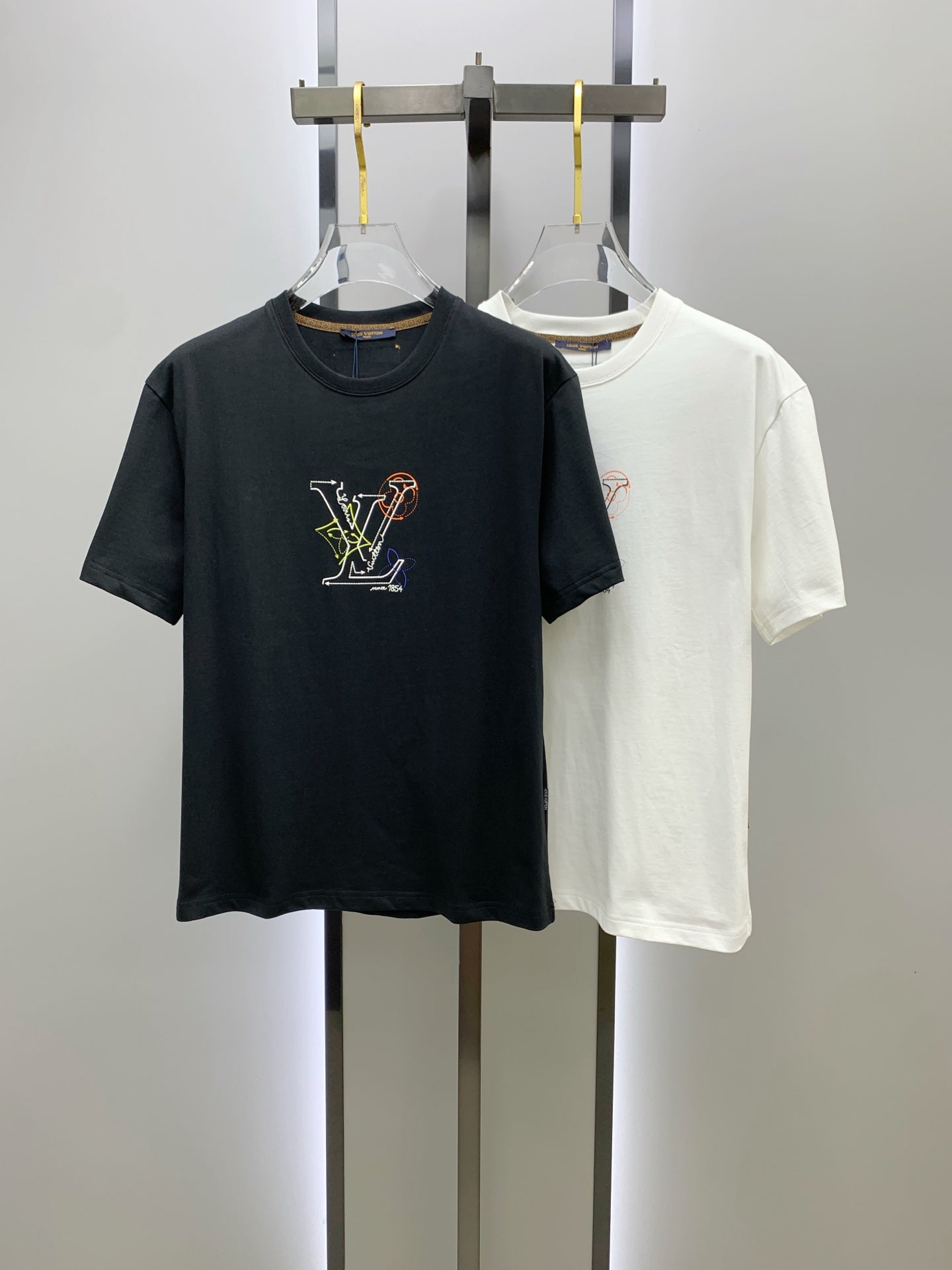 LV Cotton short-sleeved T-shirt in Classic Logo