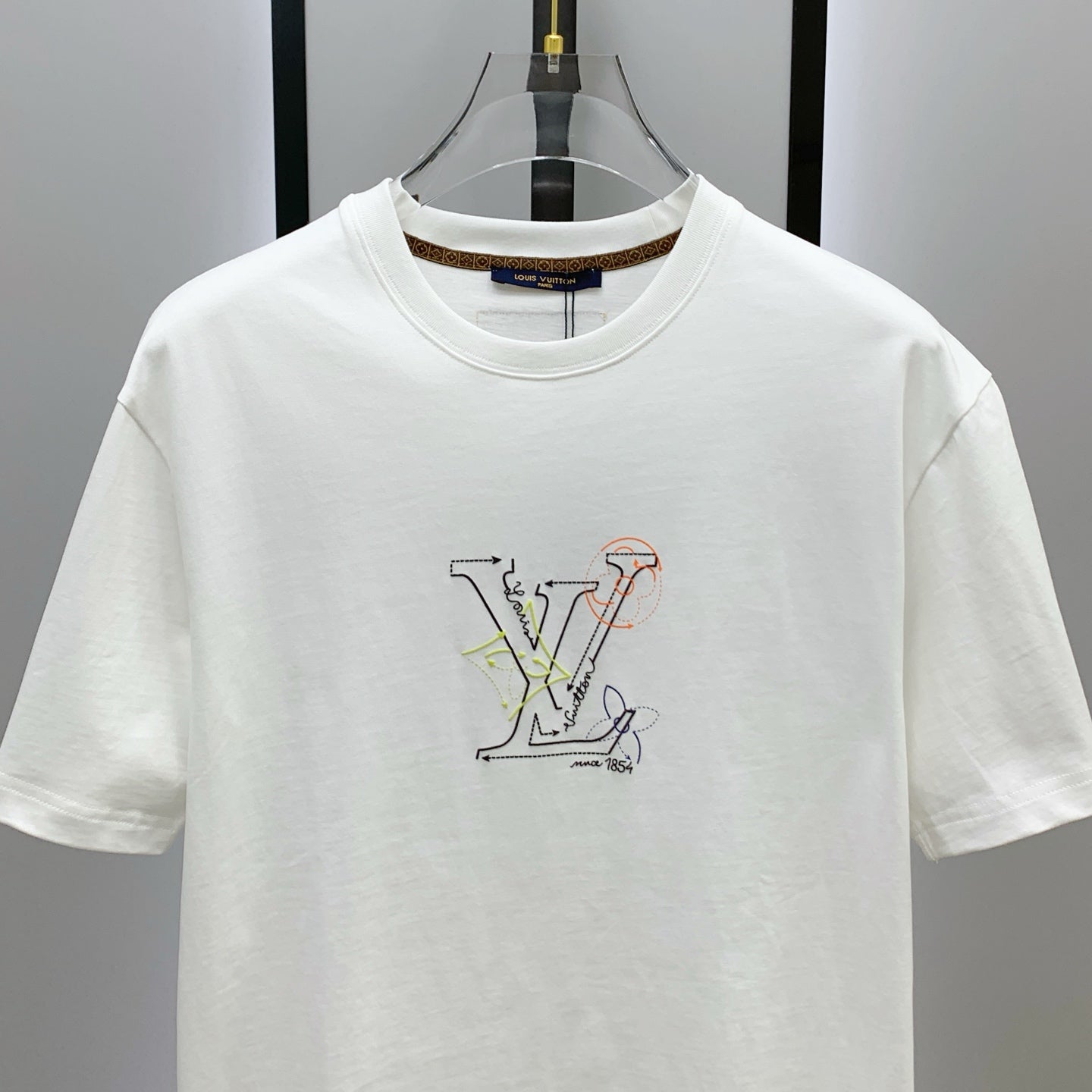 LV Cotton short-sleeved T-shirt in Classic Logo