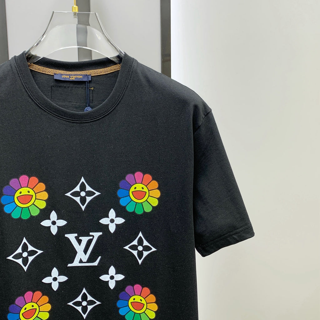 تي شيرت LV قطني بأكمام قصيرة وشعار كلاسيكي