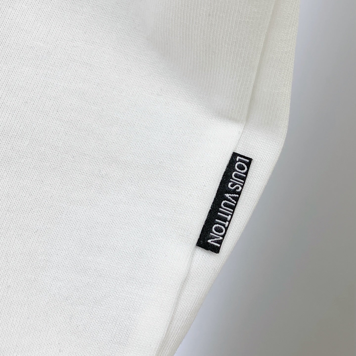 LV Cotton short-sleeved T-shirt in Classic Logo