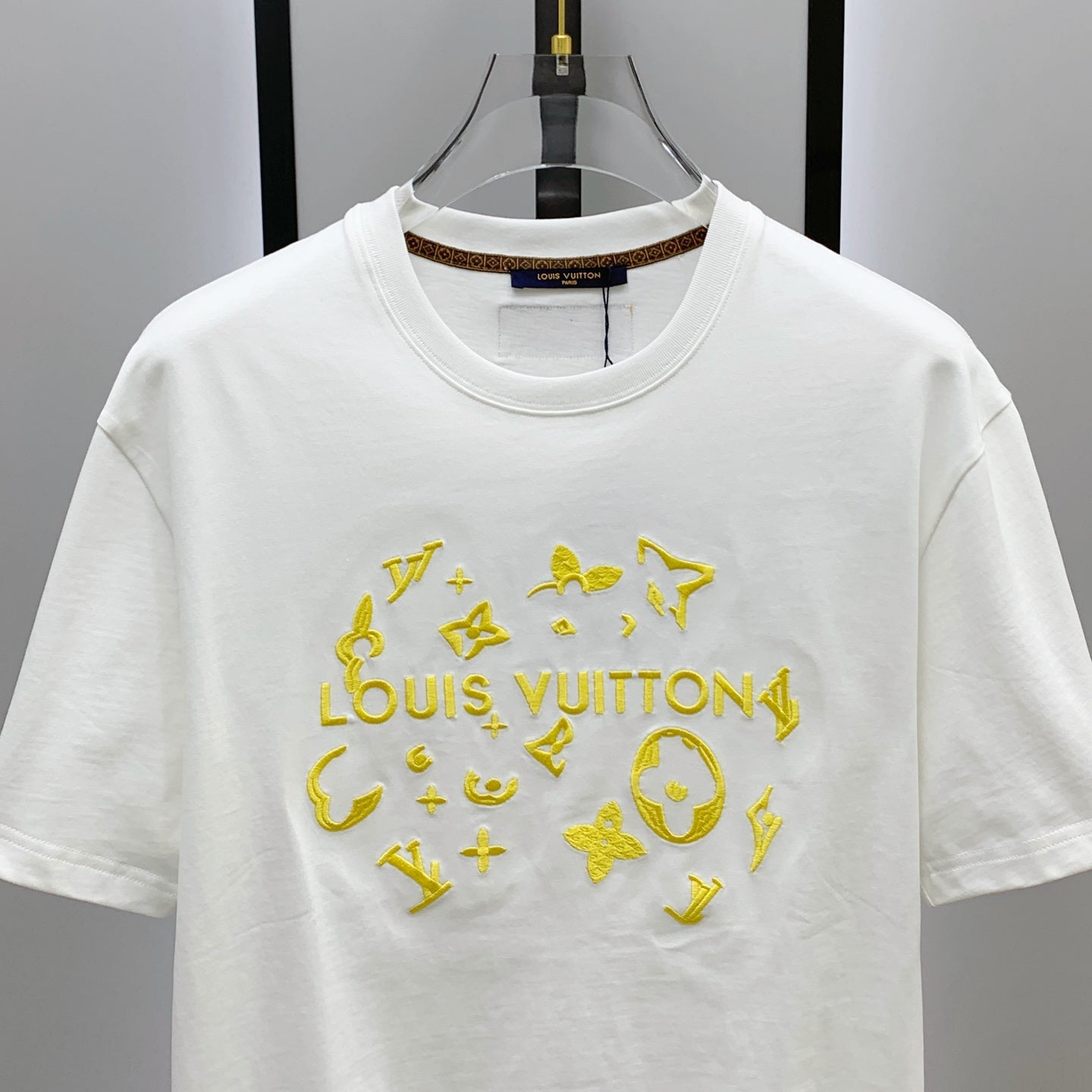 LV Cotton short-sleeved T-shirt in Classic Logo