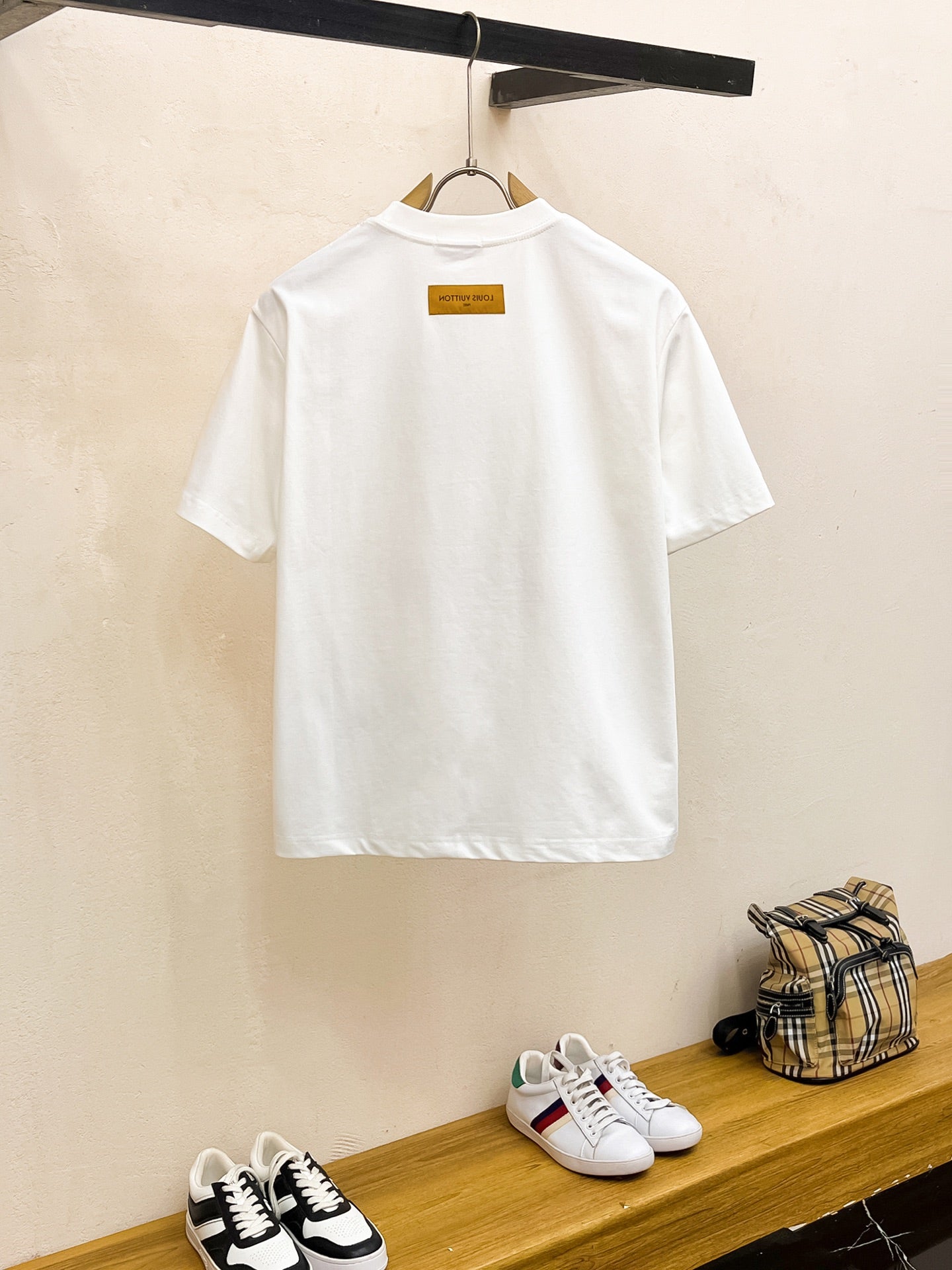 LV Cotton Short Sleeve T-Shirt in Classic Logo