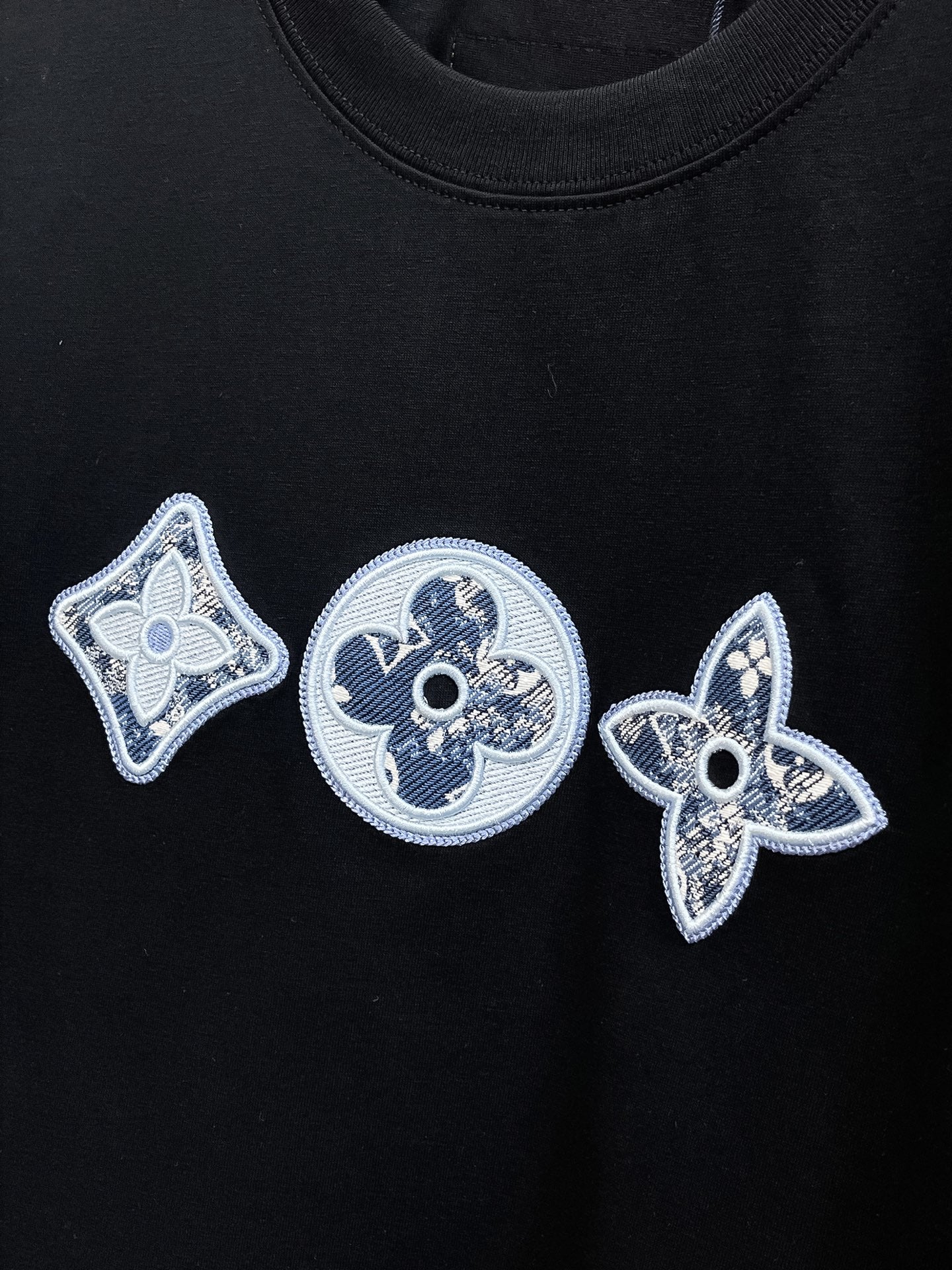 LV Cotton Short Sleeve T-Shirt in Classic Logo