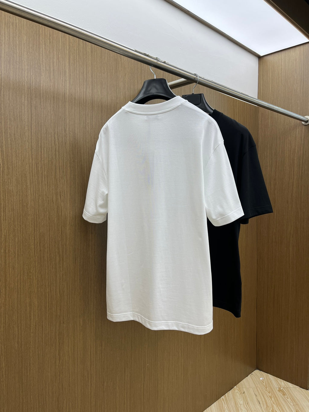 Dio! Logo short-sleeved crew neck T-shirt