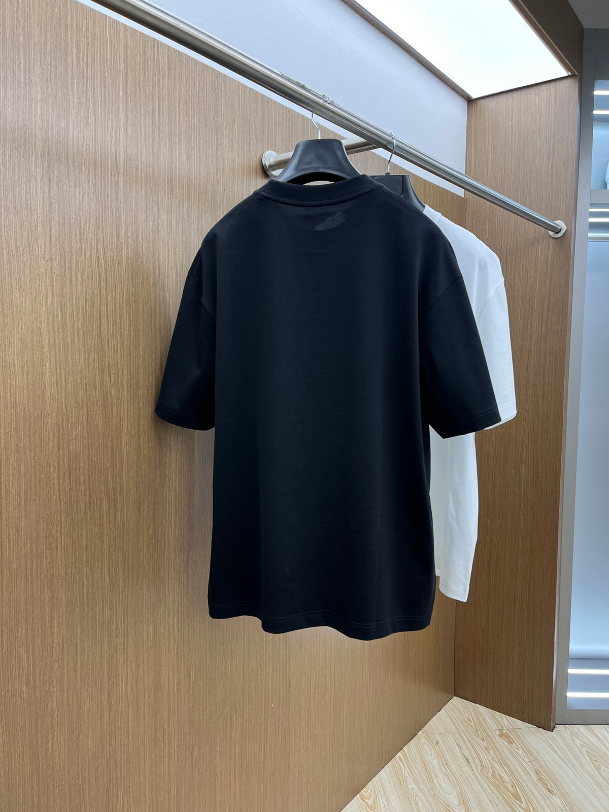 Dio! Logo short-sleeved crew neck T-shirt