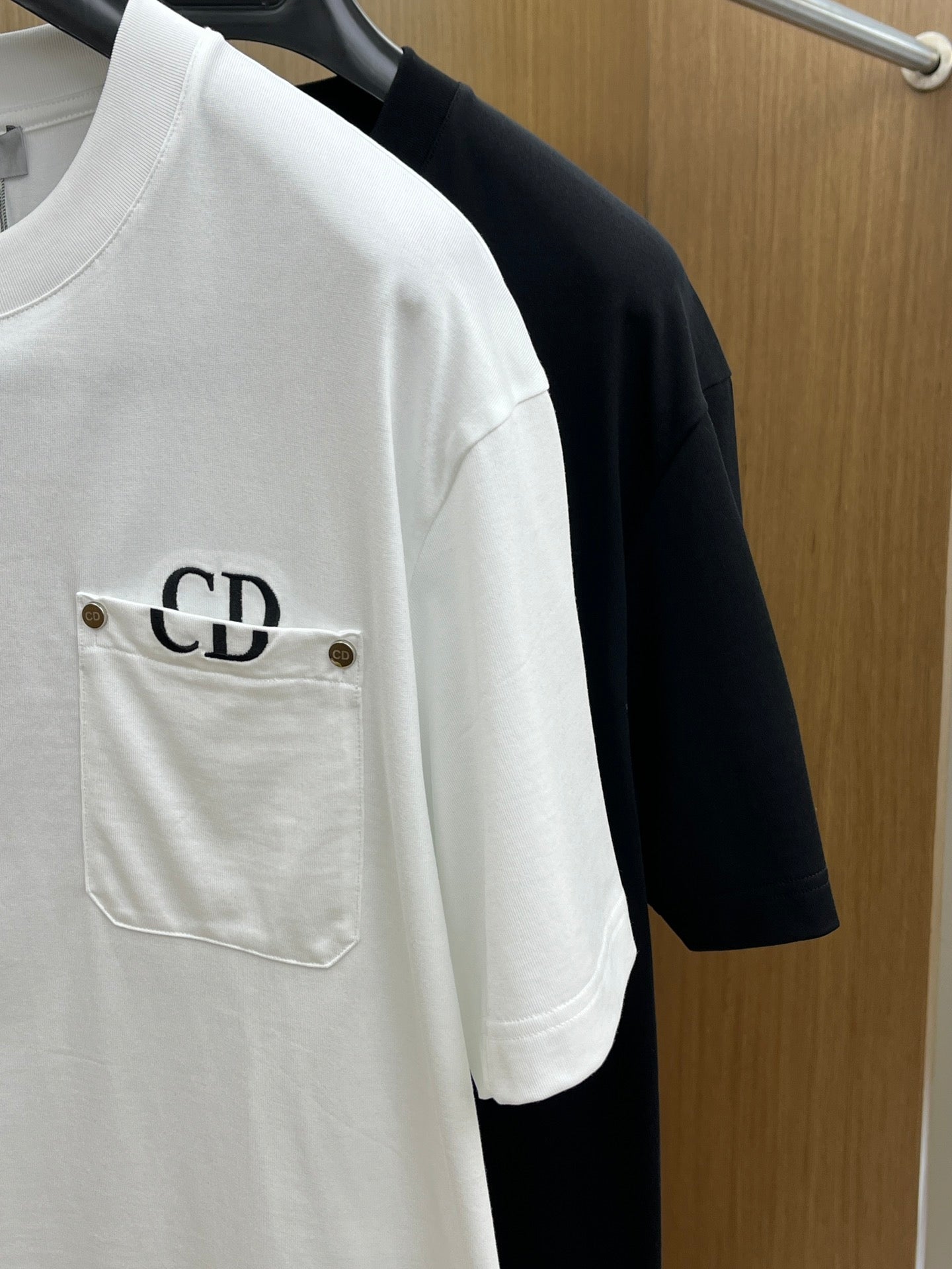 Dio! Logo short-sleeved crew neck T-shirt