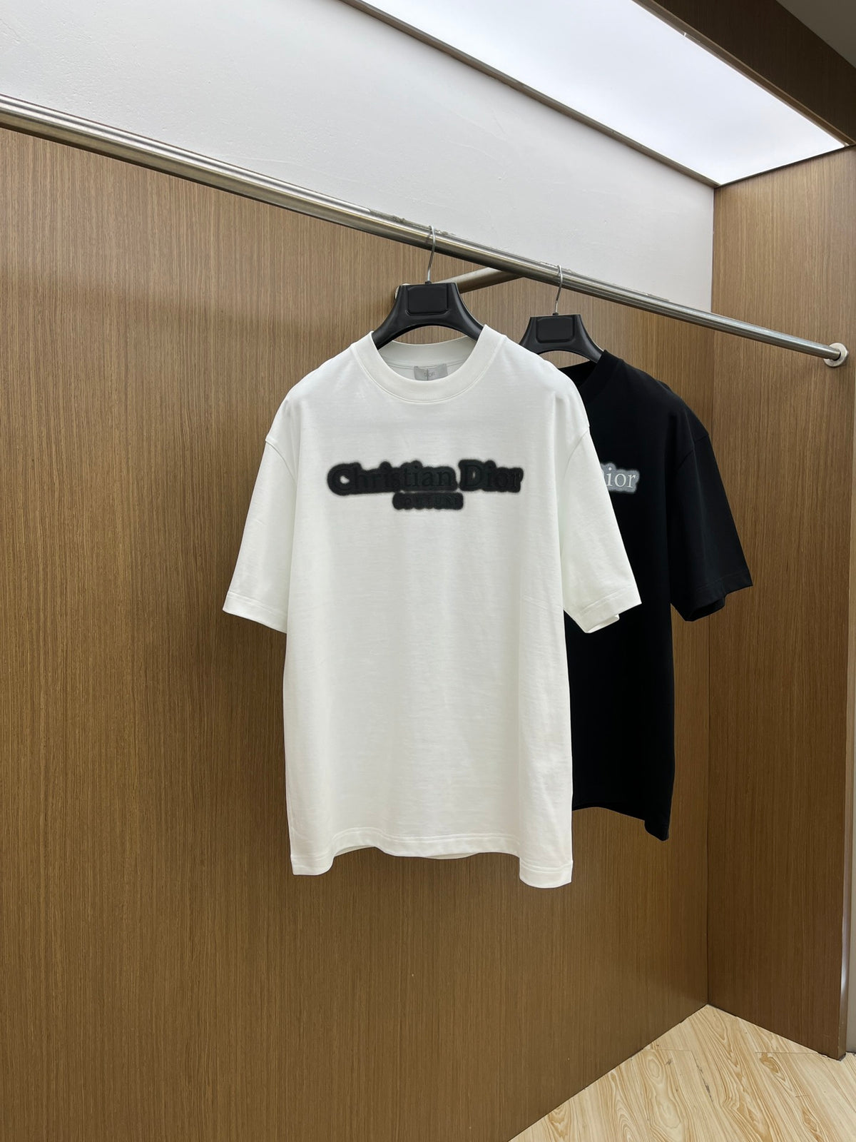 Dio! Logo short-sleeved crew neck T-shirt