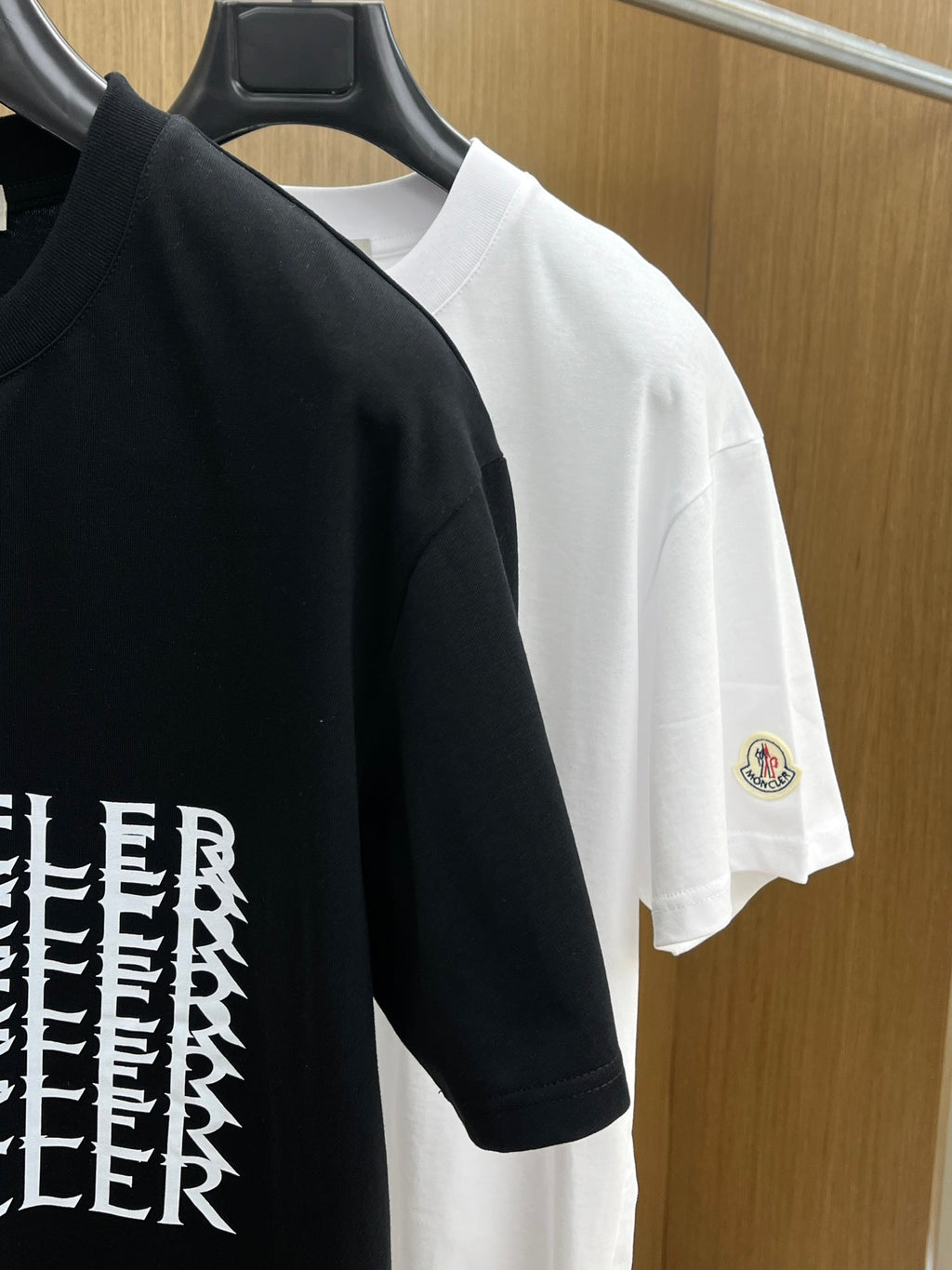 Moncle! Logo short-sleeved crew-neck T-shirt