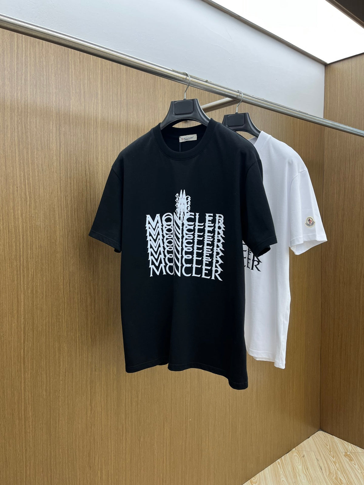 Moncle! Logo short-sleeved crew-neck T-shirt