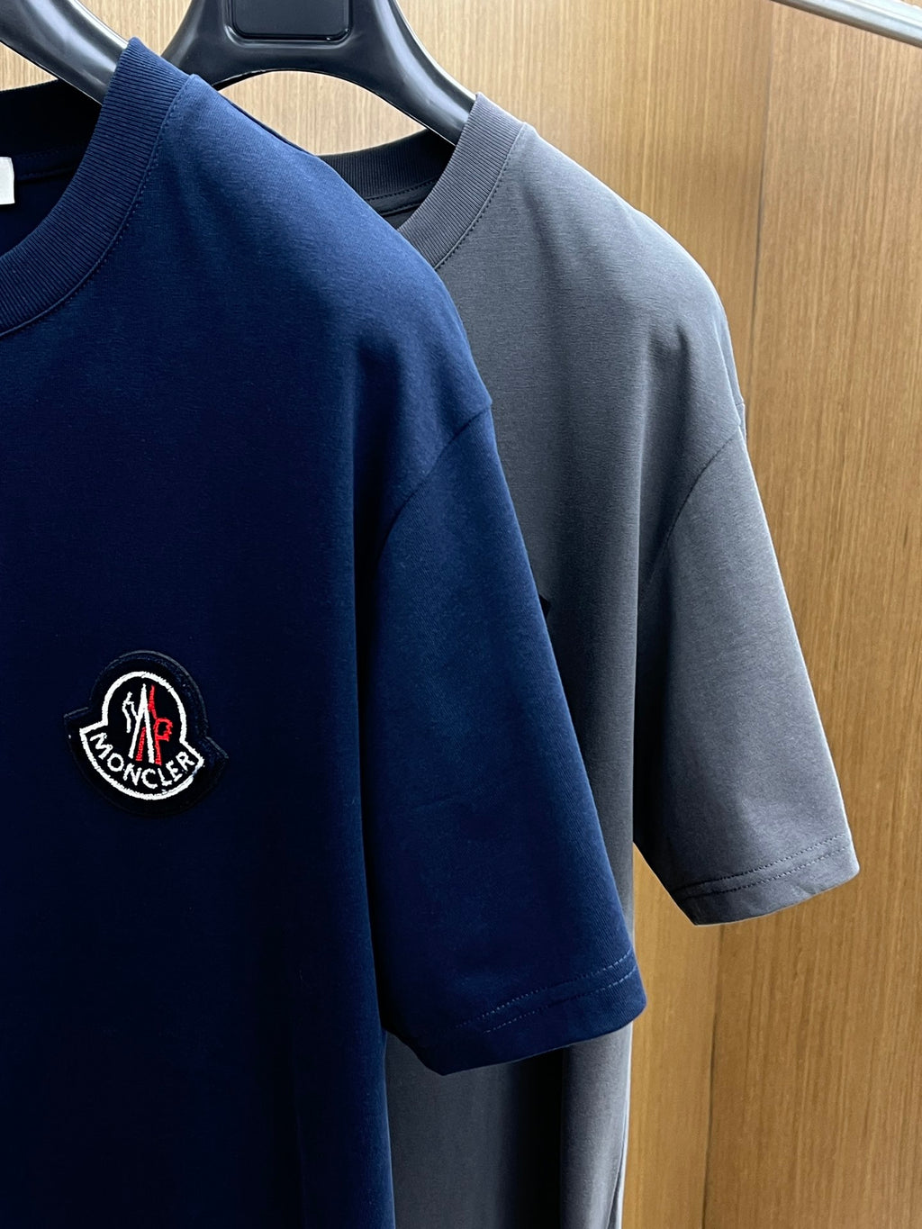 Moncle! short-sleeved crew-neck T-shirt