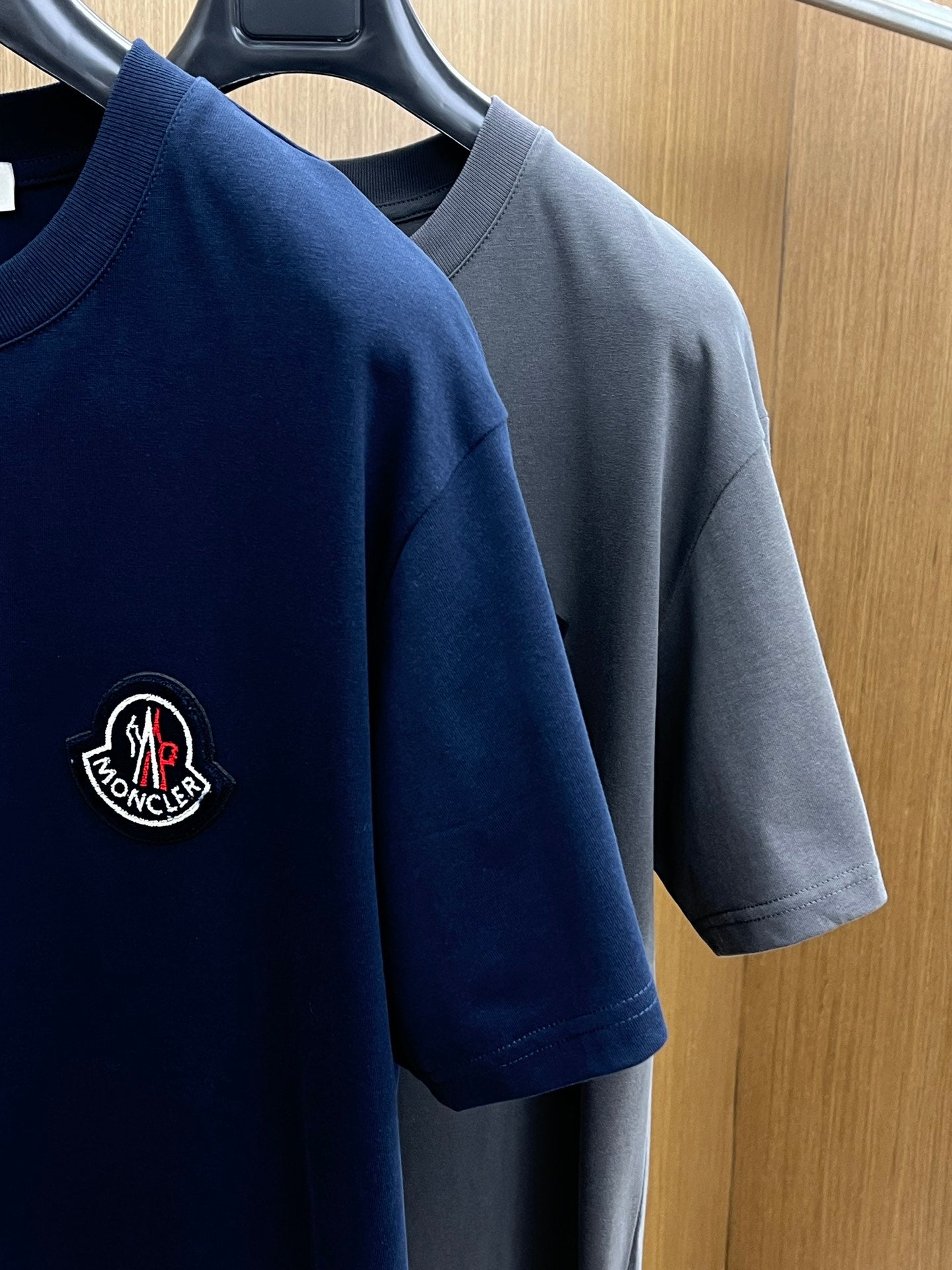 Moncle! short-sleeved crew-neck T-shirt