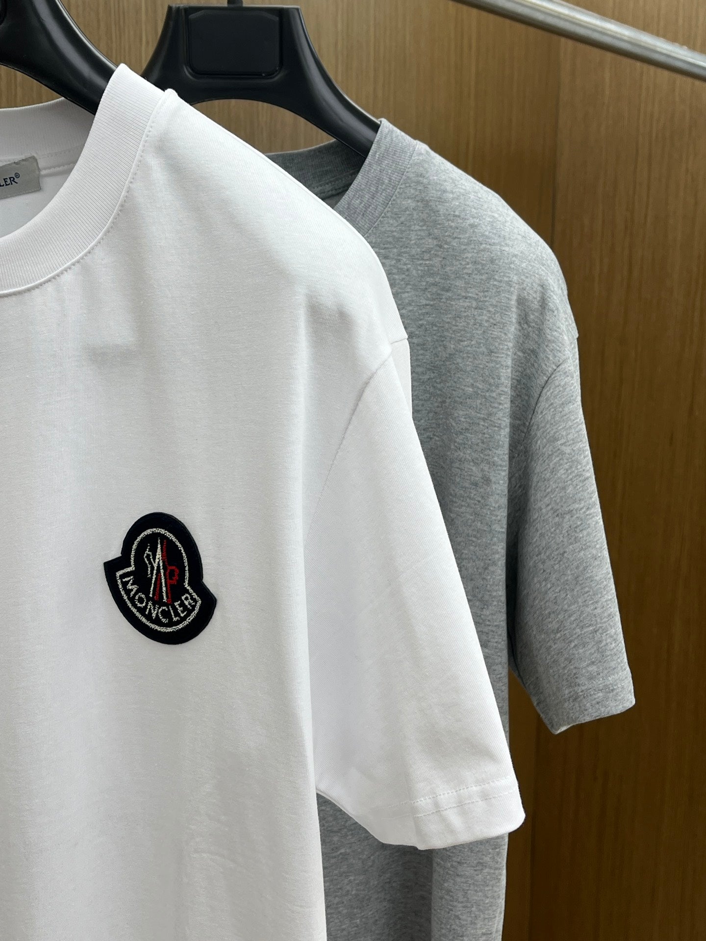 Moncle! short-sleeved crew-neck T-shirt