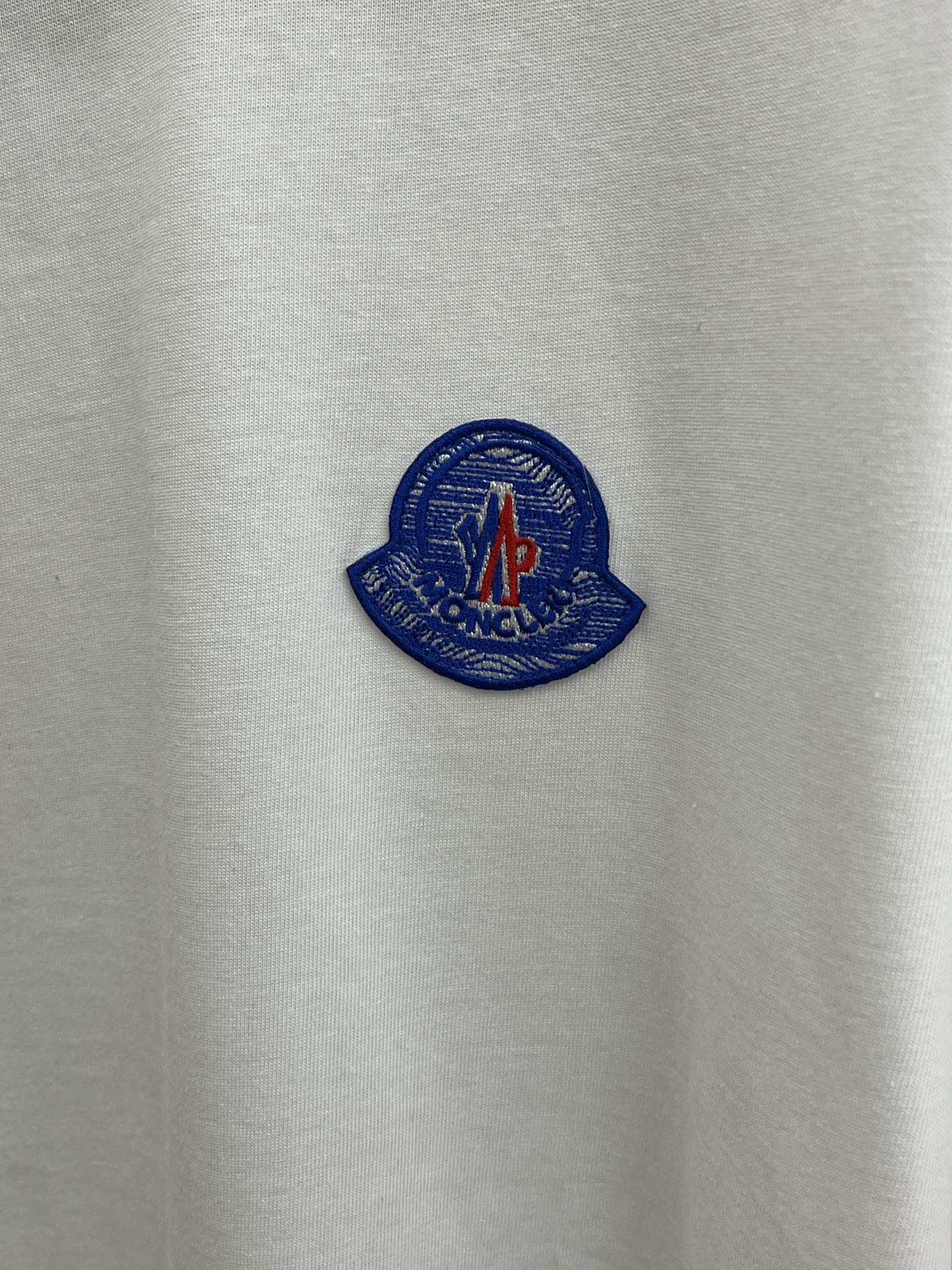 Moncle! short-sleeved crew-neck T-shirt