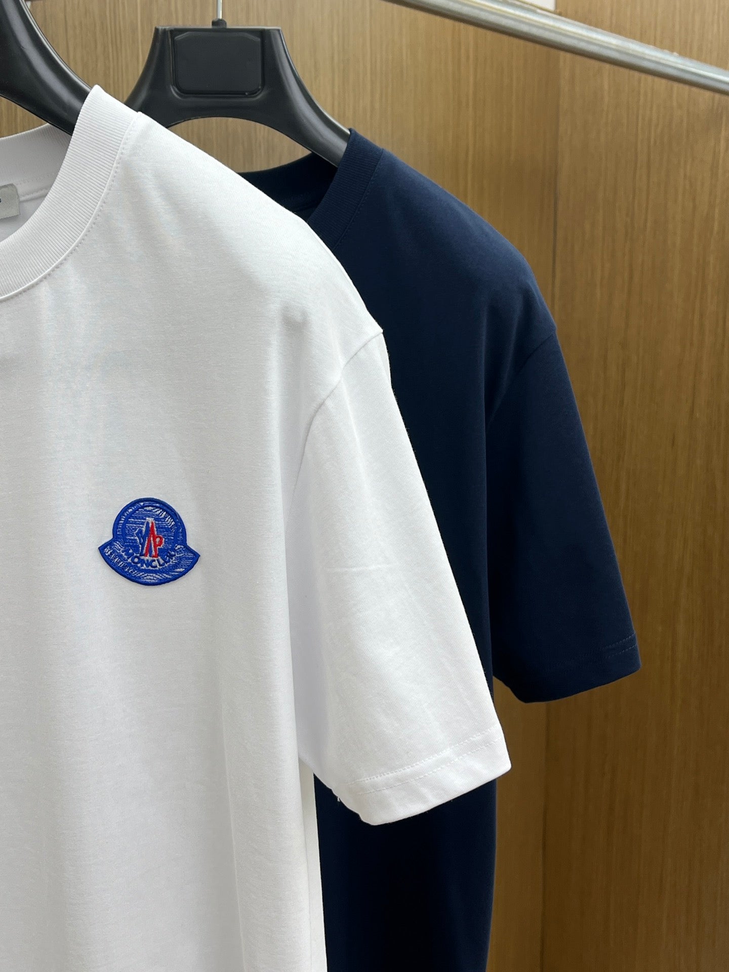 Moncle! short-sleeved crew-neck T-shirt