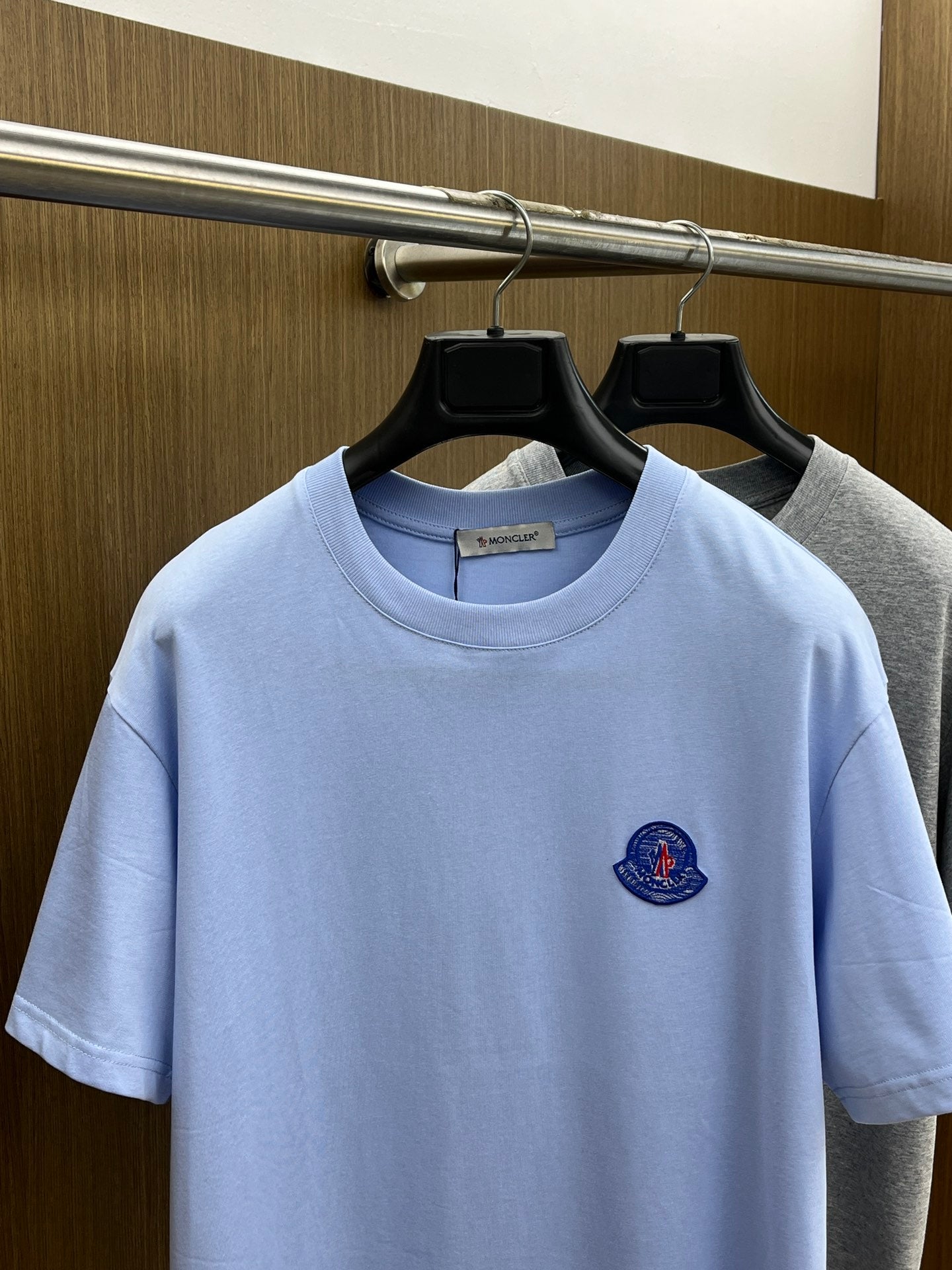 Moncle! short-sleeved crew-neck T-shirt