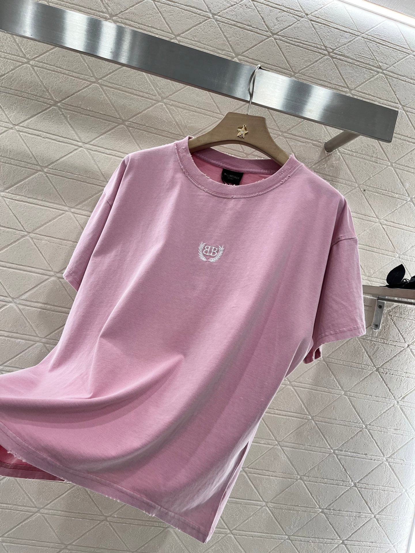 Balenciag! Logo-Embroidered short-sleeve T-shirt