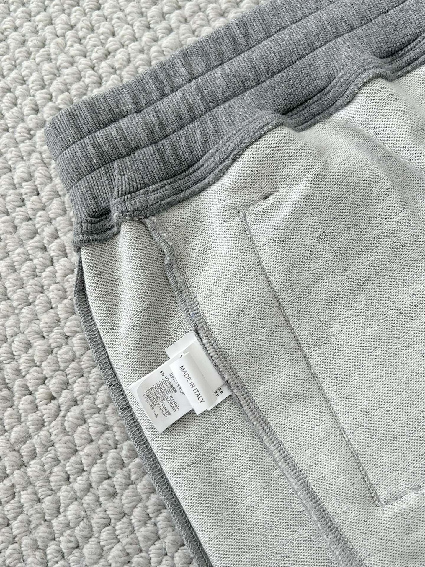Brunello Cucinel! Cotton shorts
