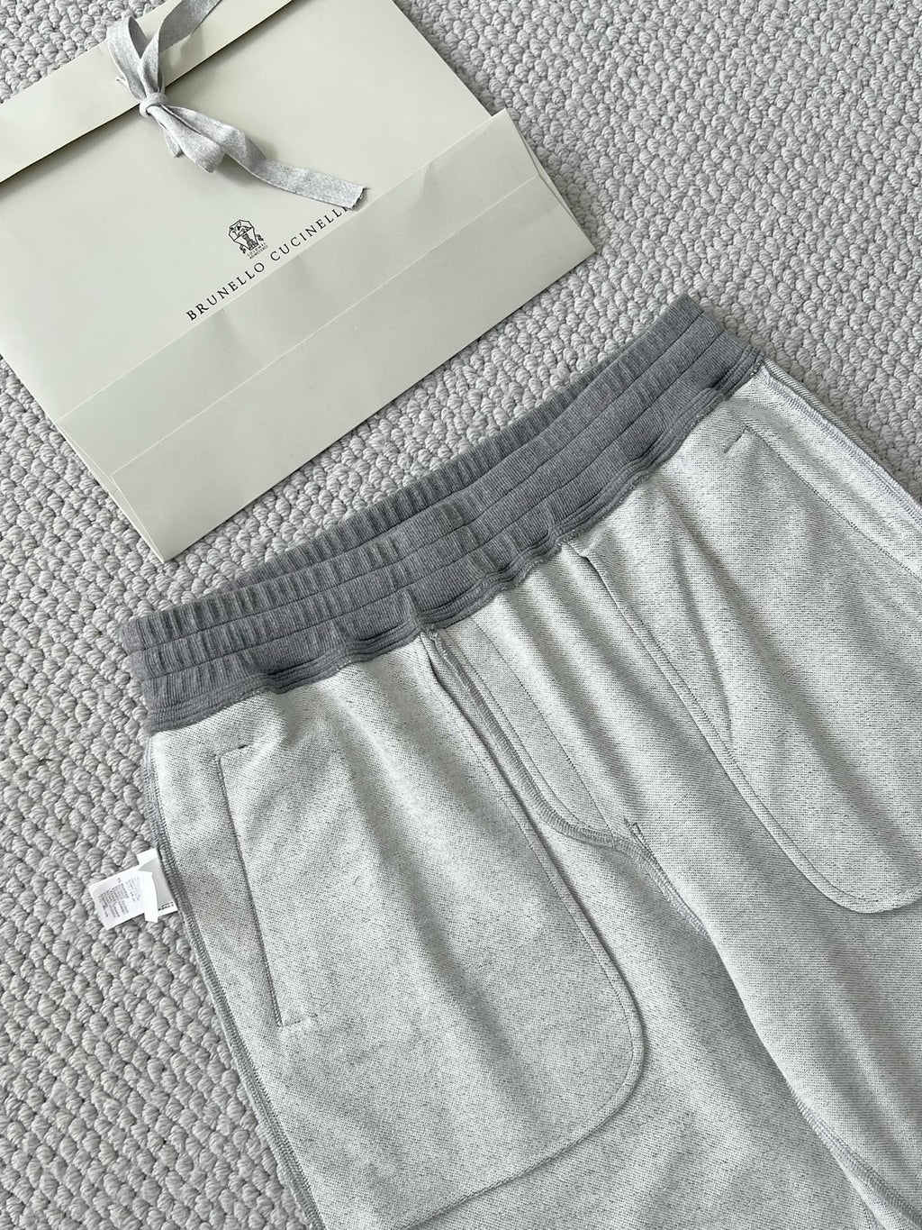 Brunello Cucinel! Cotton shorts