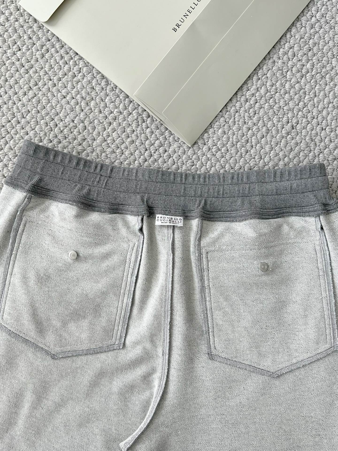 Brunello Cucinel! Cotton shorts