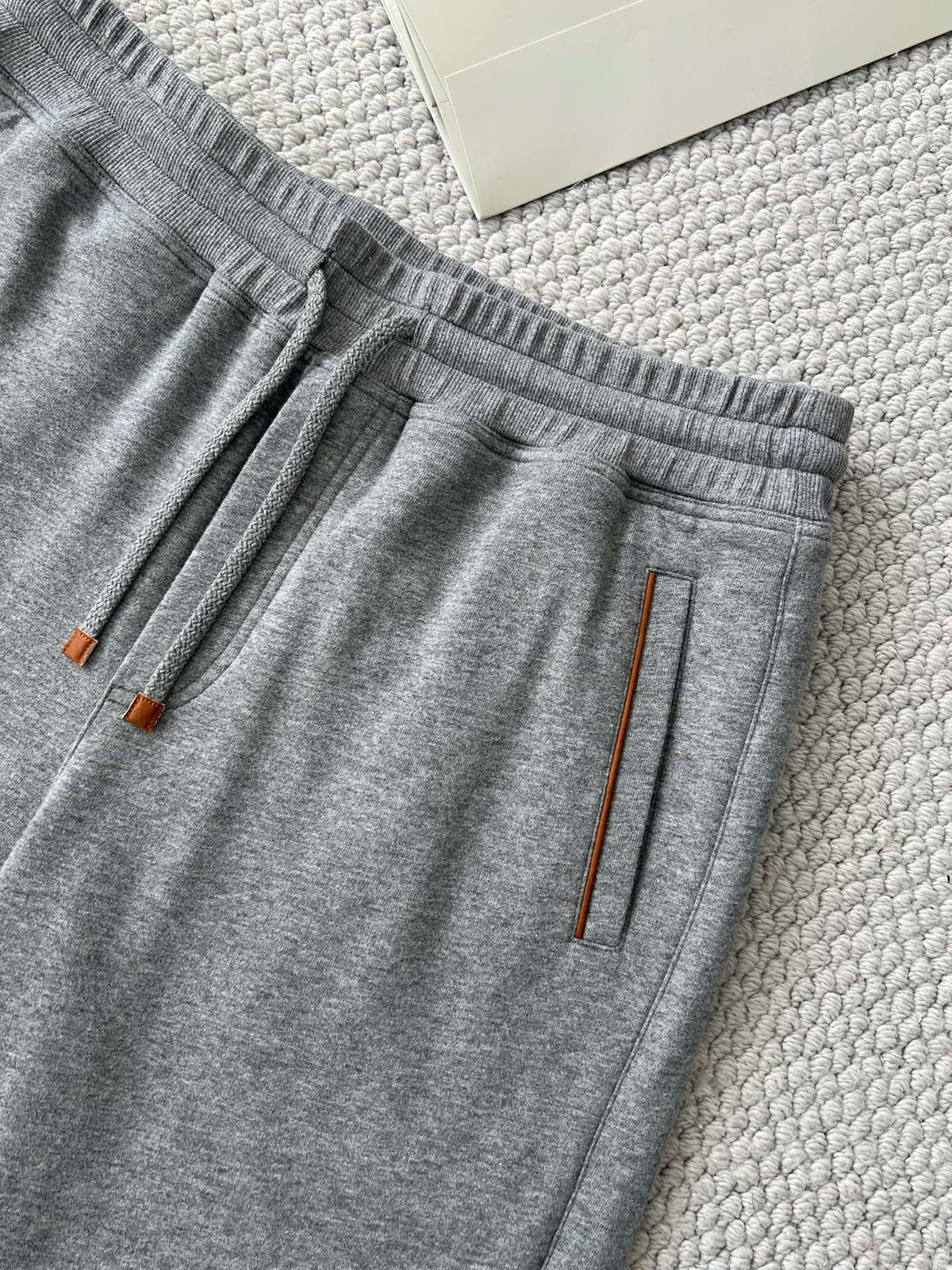 Brunello Cucinel! Cotton shorts