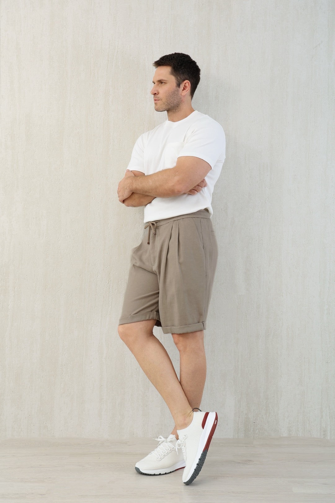Brunello Cucinel! Bermuda shorts with drawstring