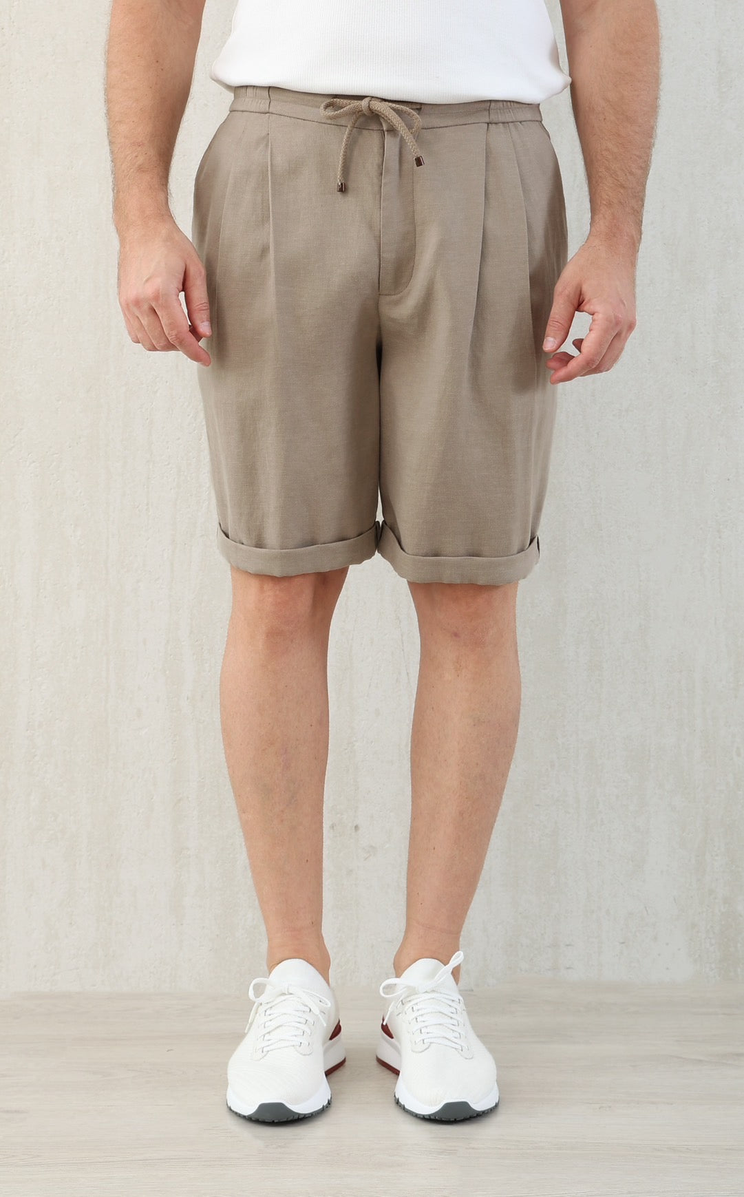 Brunello Cucinel! Bermuda shorts with drawstring