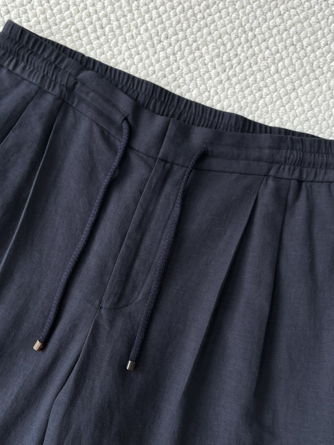 Brunello Cucinel! Bermuda shorts with drawstring
