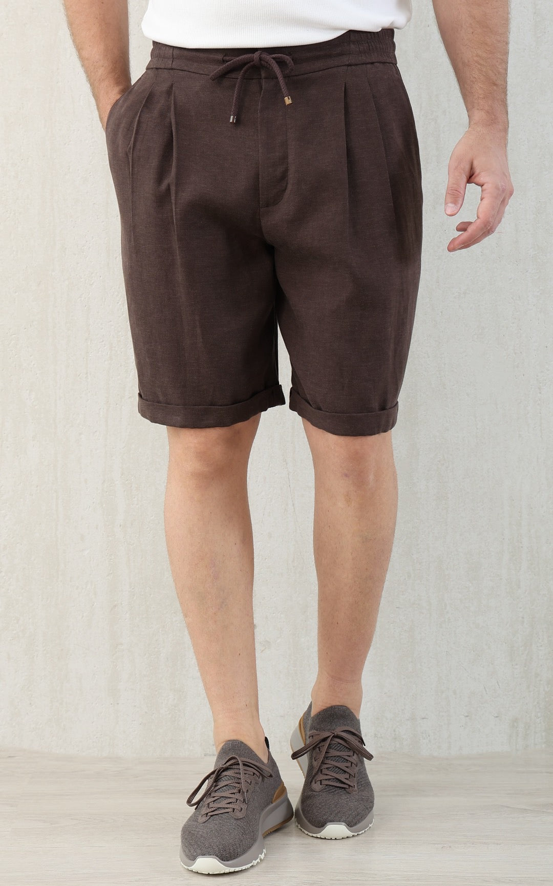 Brunello Cucinel! Bermuda shorts with drawstring