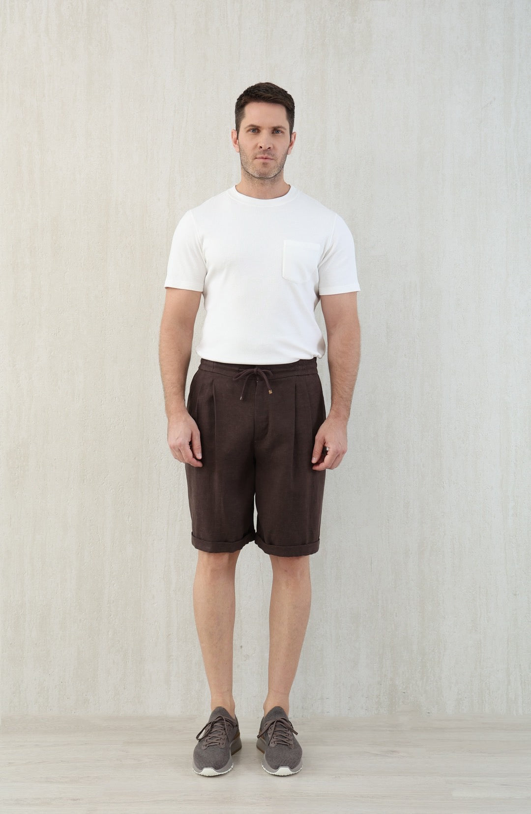 Brunello Cucinel! Bermuda shorts with drawstring