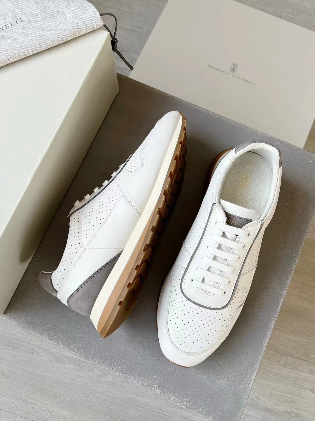 Brunello Cucinel! Low-top Runner Sneakers
