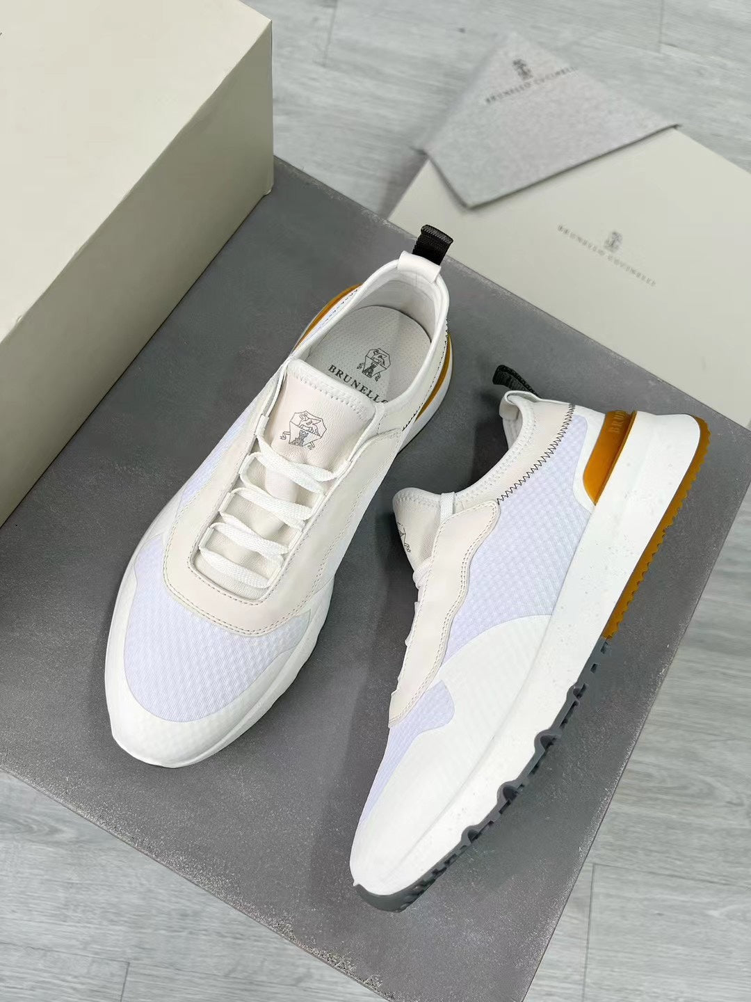 Brunello Cucinel! Logo Lace-up Sneakers