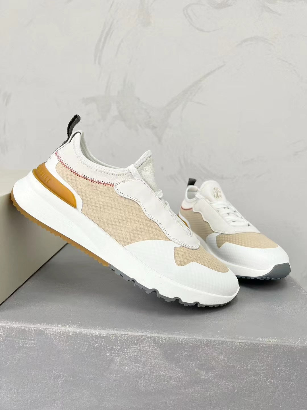 Brunello Cucinel! Logo Lace-up Sneakers