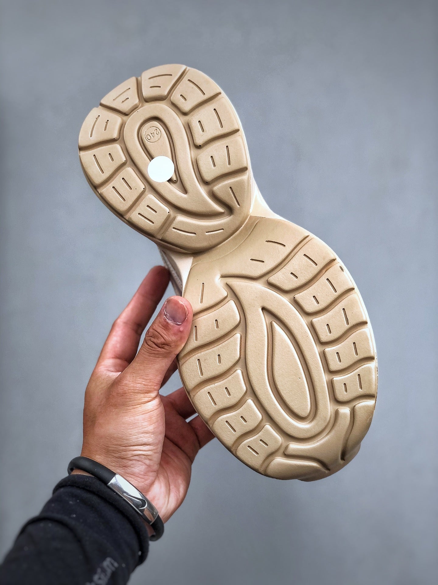 Balencia! Low-top Sneaker