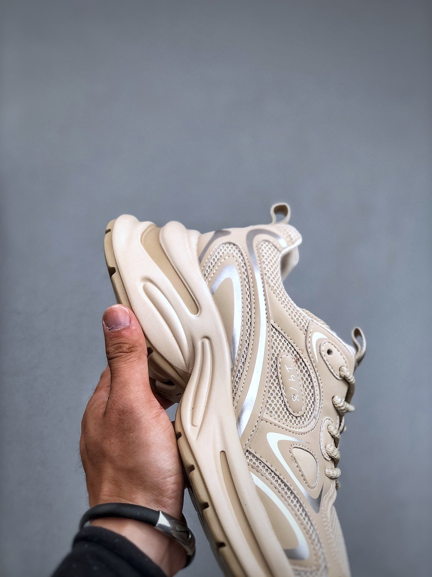 Balencia! Low-top Sneaker