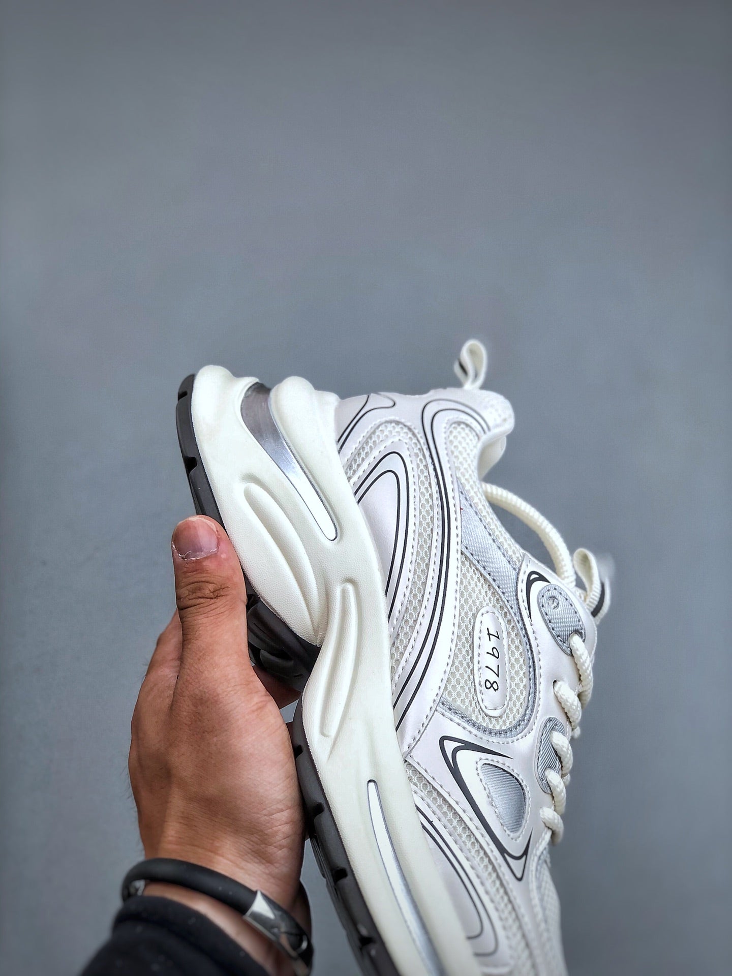 Balencia! Low-top Sneaker