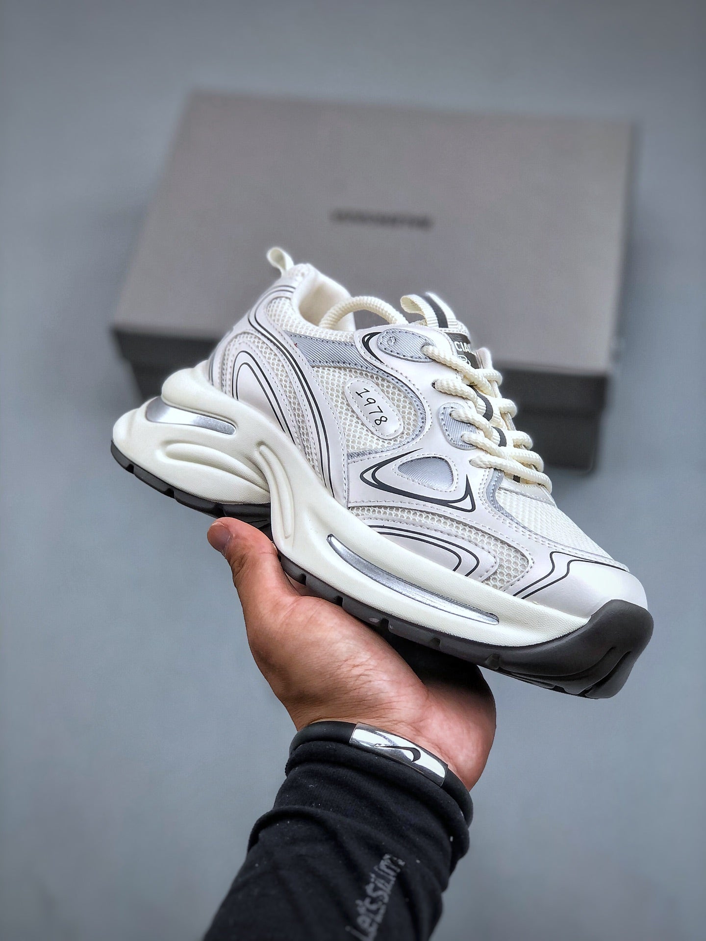 Balencia! Low-top Sneaker