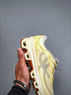 Loew! x On CLOUDVENTURE 2.0 Sneakers