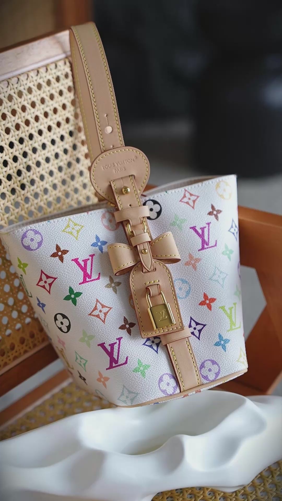حقيبة يد من LV! x TM All In BB Other Monogram