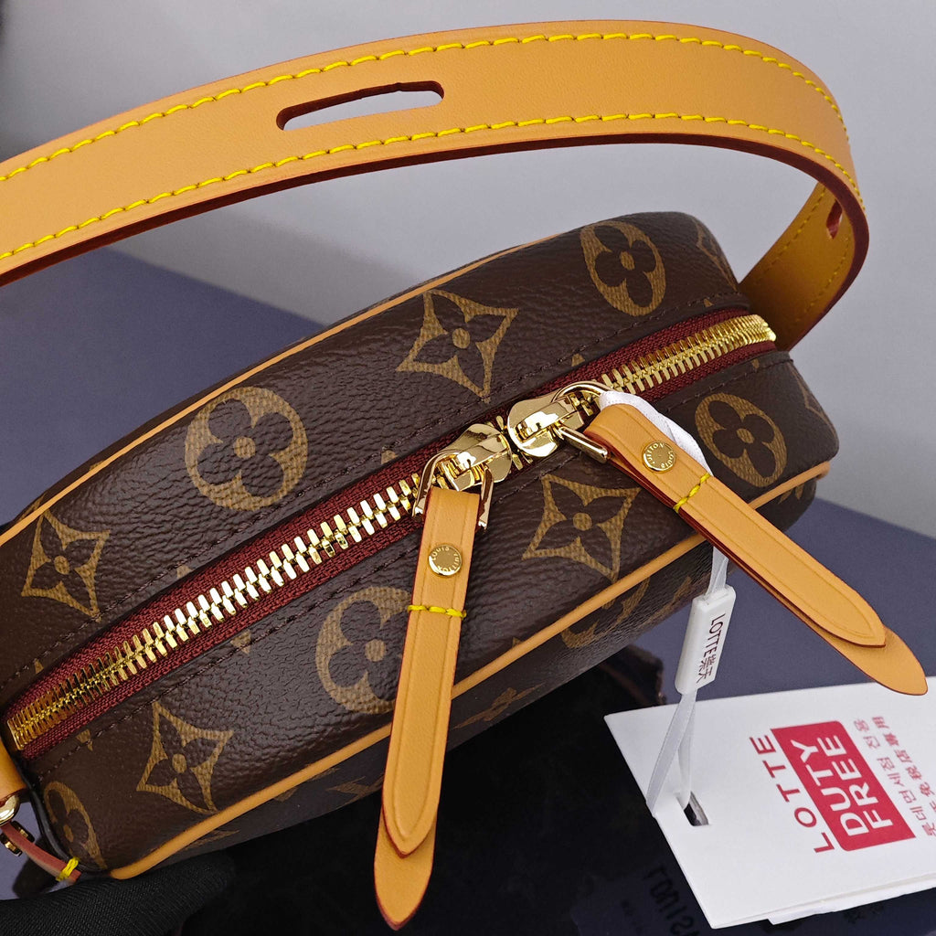 حقيبة LV Boite Chapeau Souple 