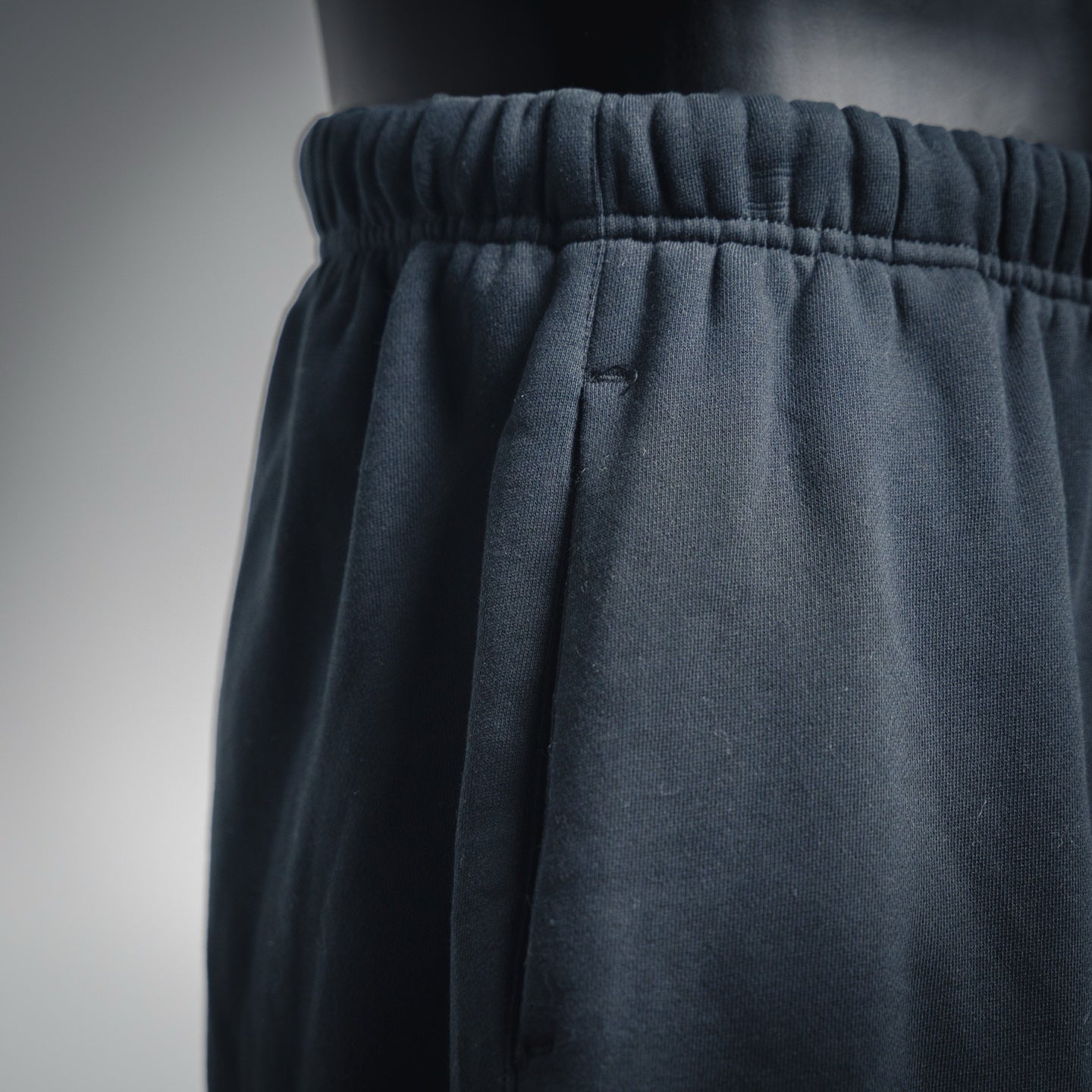 Essentials ALWAYS ON Classic Sweatshorts