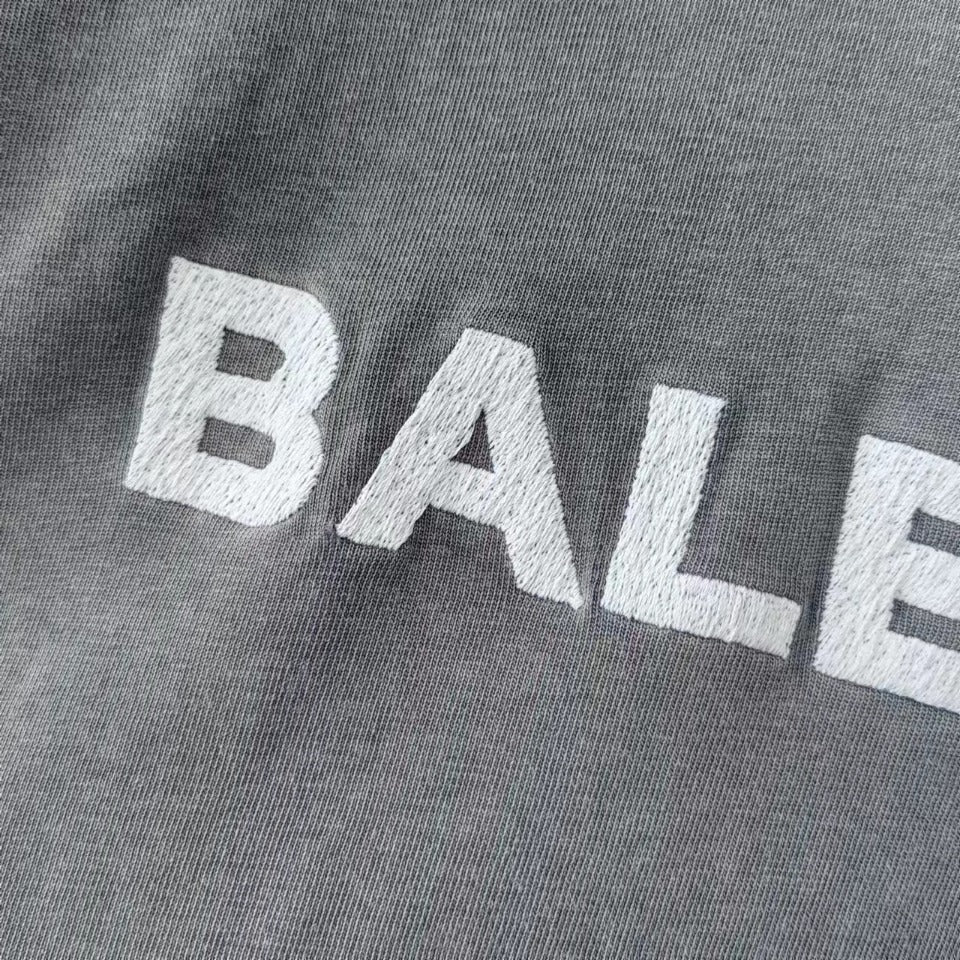 T-shirt à manches courtes Balenciaga ! Be Kind