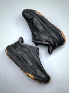 Hok! One One Project Transport in Black Sneaker