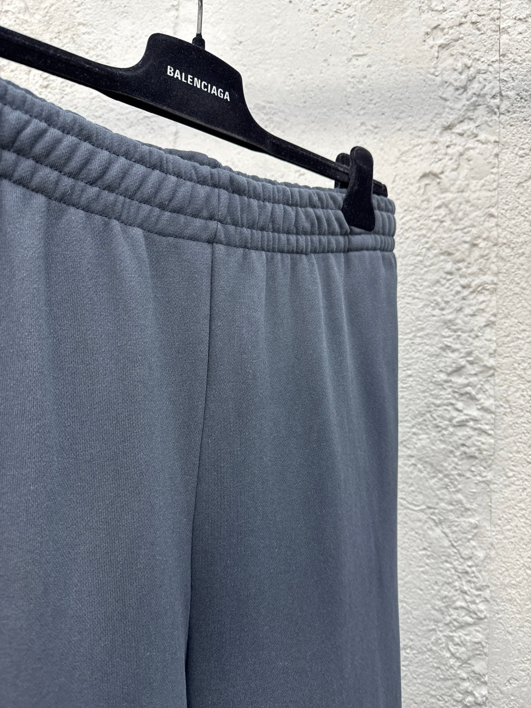 Balenciag! x Under Armou! Baggy Sweatpants