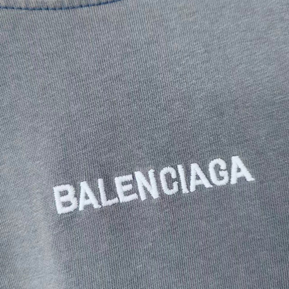T-shirt à manches courtes Balenciaga ! Be Kind