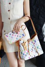 حقيبة يد مونوغرام من LV x TM CarryAll PM