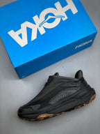 Hok! One One Project Transport in Black Sneaker