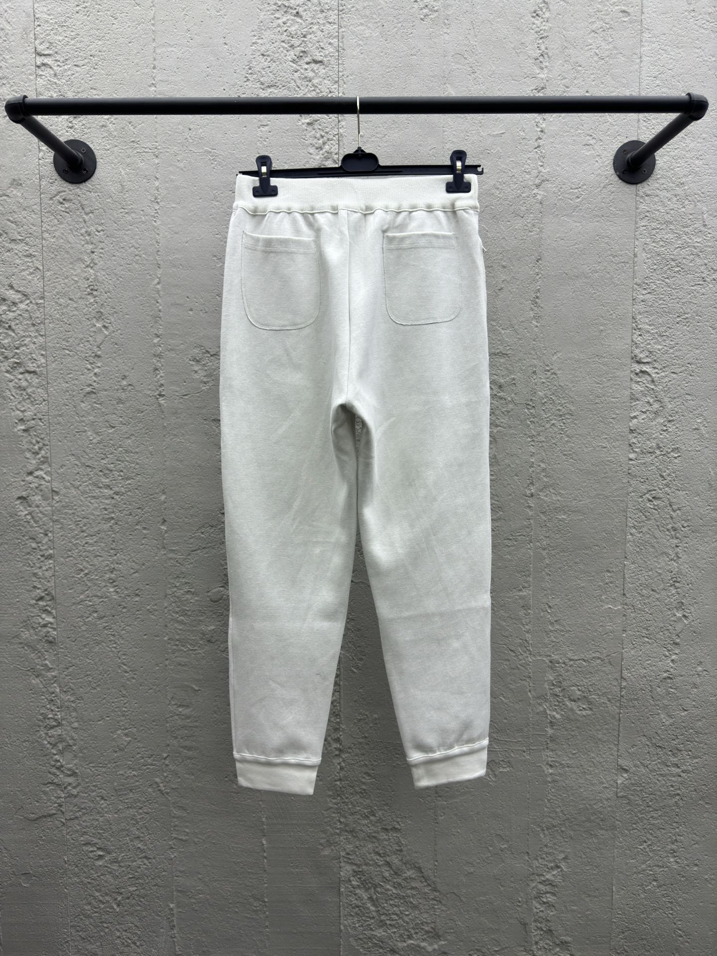 Dio! Cashmere Casual Sweatpants