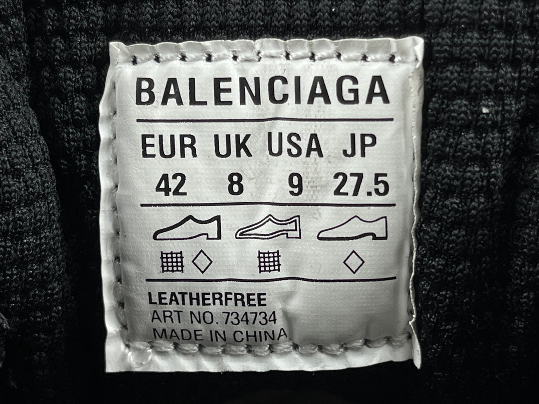Balenciag! 3XL Mesh Lace-Up Distressed Low-Top Sneakers in Black & Silver