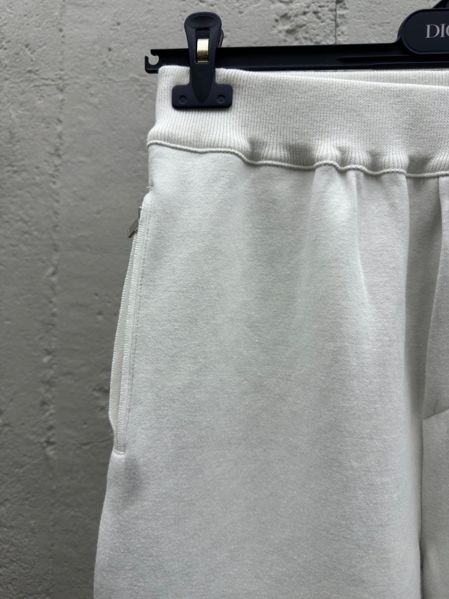 Dio! Cashmere Casual Sweatpants