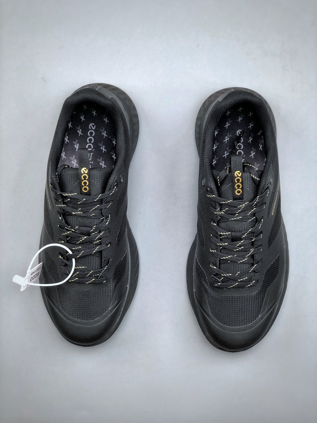 ECCO Black Casual Sneakers